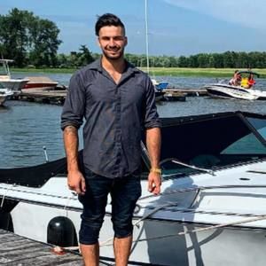 Meet your Posher, Louis-charles